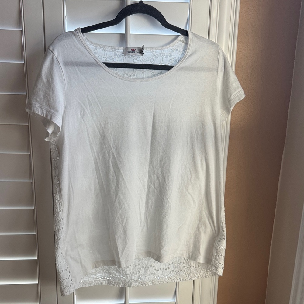 Vineyard Vines White Lace Back Short Sleeve Tee